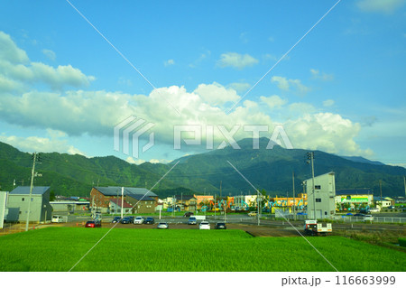 JR東日本上越線の八色駅から上越国際スキー場前駅までの車窓風景(2022年夏) 116663999