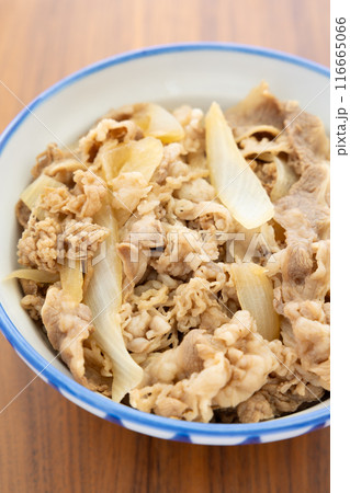 おいしい牛丼 116665066