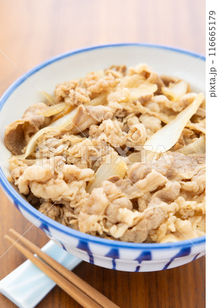 おいしい牛丼 116665179