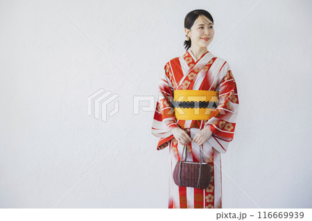 浴衣の女性 浴衣の女性 116669939