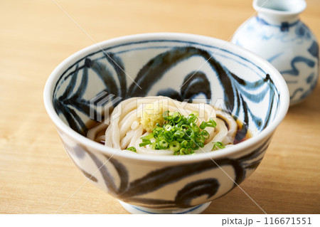 冷やしぶっかけうどん 冷やしぶっかけうどん 116671551