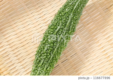 新鮮なゴーヤ ニガウリ 新鮮なゴーヤ ニガウリ 116677896