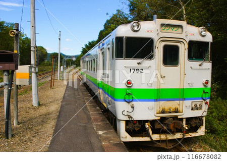 函館本線の風景（駒ヶ岳周り）キハ40系　赤井川駅 116678082