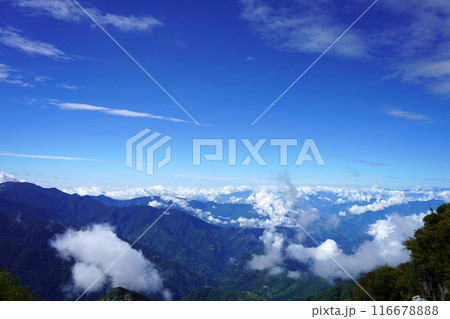 Sunny and Clear Weather with Mountain Range Sunny and Clear Weather with Mountain Range 116678888