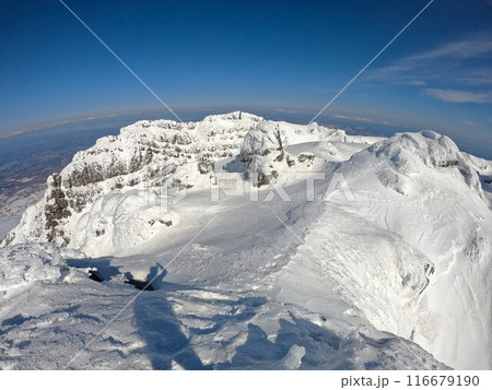 冬季鳥海山頂上からの七高山 冬季鳥海山頂上からの七高山 116679190