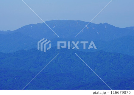 岩木山頂上からの向白神岳 116679870
