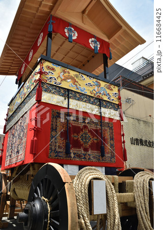 鷹山　祇園祭　山建て 116684425