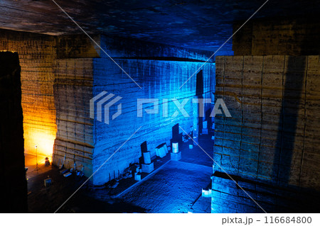 栃木県宇都宮市の大谷石採石場跡 栃木県宇都宮市の大谷石採石場跡 116684800