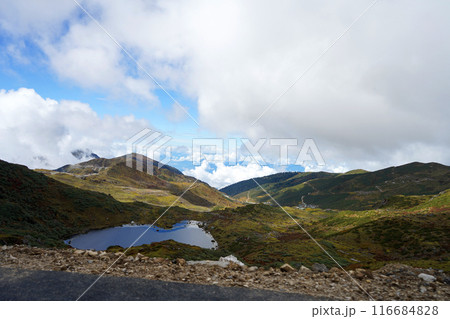 Lake in Between Mountain at Old Silk Route Sikkim 116684828