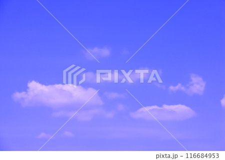 雲のある青空 (背景素材) 雲のある青空 (背景素材) 116684953