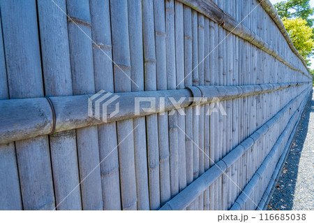 京都市　二条城の竹垣 116685038