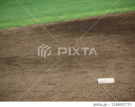 セカンドベース 116685715