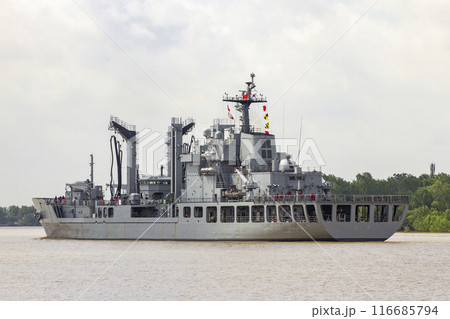 ROKS Daecheong (AOE-58) Fast Combat Support Ship Of South Korean Navy On River. 116685794