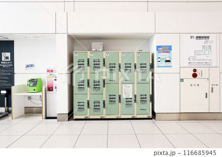 新千歳空港国際線ターミナル3F出発ロビーのコインロッカー 116685945