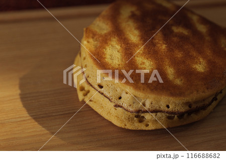 どら焼きのクローズアップ写真 どら焼きのクローズアップ写真 116688682
