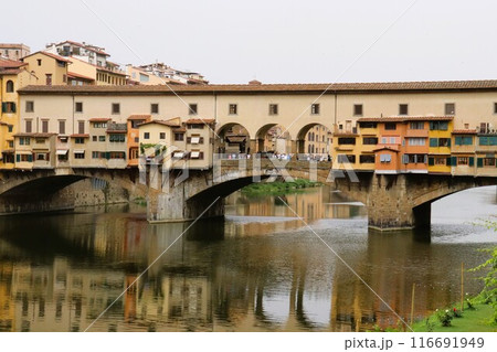 ヴェッキオ橋　世界遺産　フィレンツェ　イタリア　ヨーロッパ 116691949