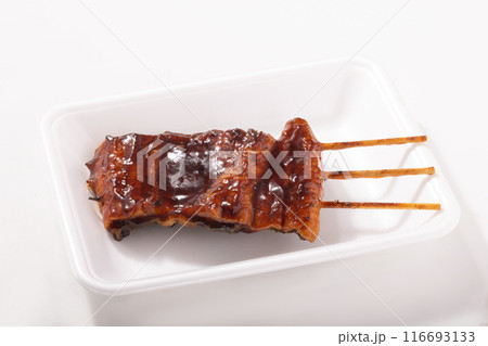 ［中国産］うなぎ　蒲焼き 116693133