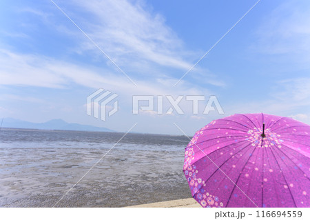 海の中へひたすらつづく道から観える風景 観光スポット 長部田海床路(ながべたかいしょうろ)宇土市住吉 海の中へひたすらつづく道から観える風景 観光スポット 長部田海床路(ながべたかいしょうろ)宇土市住吉 116694559
