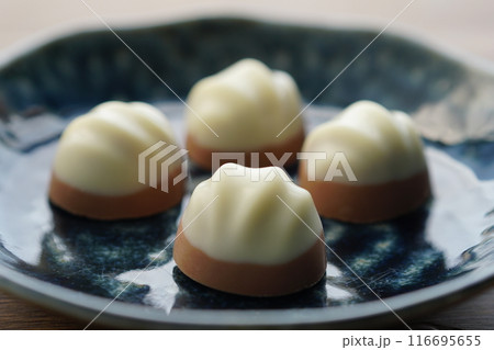 マカダミアチョコレートホワイトベール 116695655