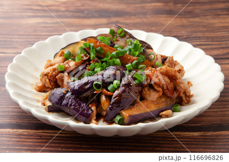 茄子と豚肉の辛みそ炒め 116696826