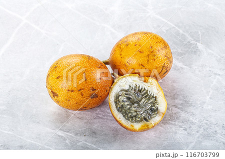 Sweet and juicy yellow maracuya fruit 116703799