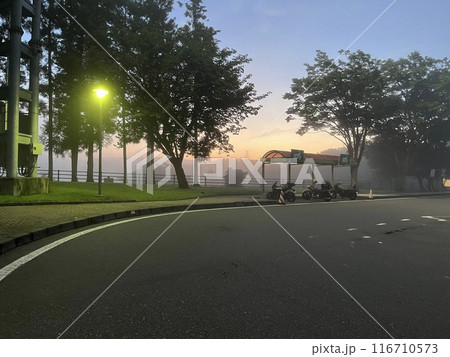 赤城高原SAの夜明け 116710573