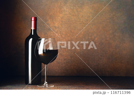 Red wine tasting concept Red wine tasting concept 116711396