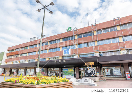 北海道釧路市　晴天のJR釧路駅 116712561