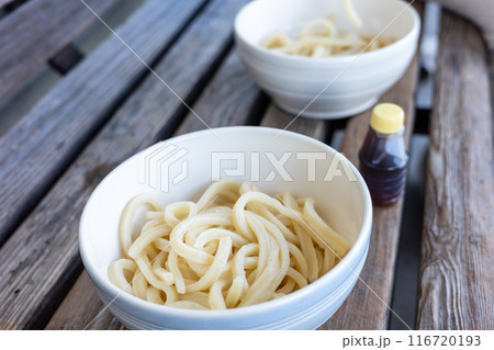 日本の香川県のとても美味しいうどん 日本の香川県のとても美味しいうどん 116720193