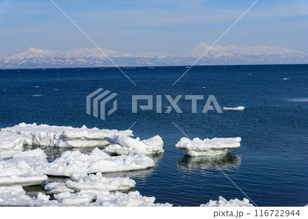野付半島の流氷 野付半島の流氷 116722944