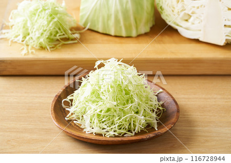 キャベツの千切り 116728944