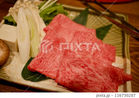 下呂温泉の旅館で食べた綺麗な飛騨牛のしゃぶしゃぶ 116730287