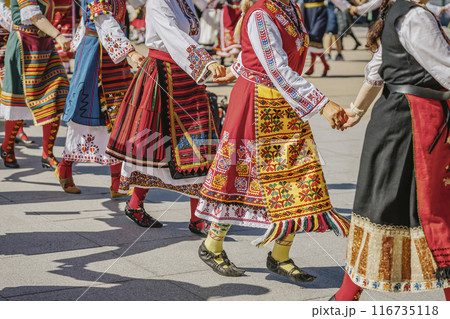 Bulgarian Women Performing Traditional Horo Dance In Colorful Costumes 116735118