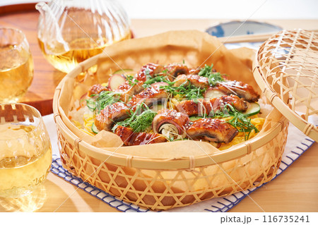 鰻ちらし寿司 - 夏のごちそう 鰻ちらし寿司 - 夏のごちそう 116735241