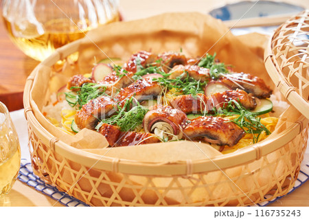 鰻ちらし寿司 - 夏のごちそう 116735243