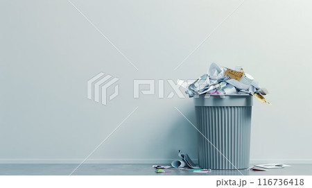 捨てられた大量の紙ゴミ 捨てられた大量の紙ゴミ 116736418