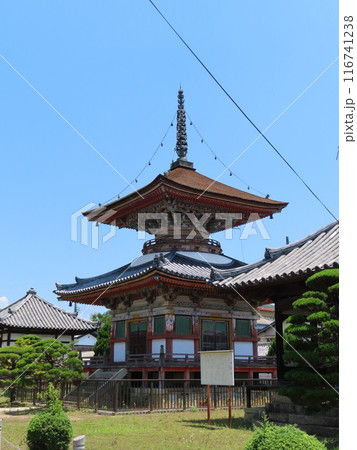 酒見明神の神託を受けた行基が聖武天皇に奏上し、寺号を泉生山 酒見寺として開創した加西市のお寺 116741238