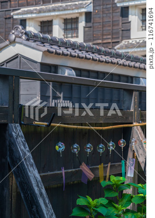 夏の半六庭園、風鈴かざり〈愛知県半田市〉 116741694
