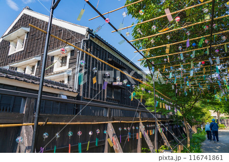 夏の半六庭園、風鈴かざり〈愛知県半田市〉 116741861
