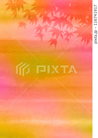 手描き水彩のグラデーションと、モミジのシルエット 手描き水彩のグラデーションと、モミジのシルエット 116741917
