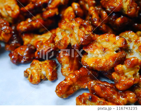 キャラメルナッツ　クルミ　胡桃 116743235