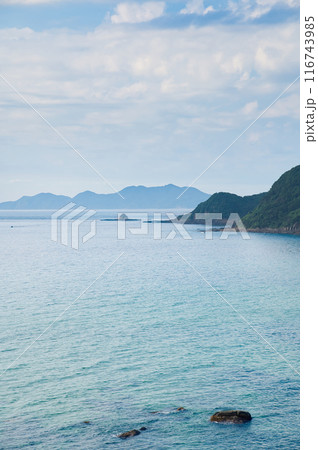 海に浮かぶ島 海に浮かぶ島 116743985