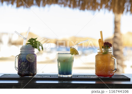 Refreshing Tropical Cocktails at a Beach Bar 116744106