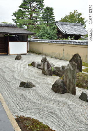 雨あがりの瑞峯院　独坐庭(方丈南庭) 116748579