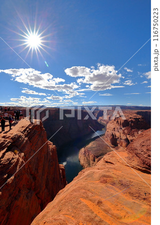 アメリカ、アリゾナ州の絶景ホースシューベンド 116750223