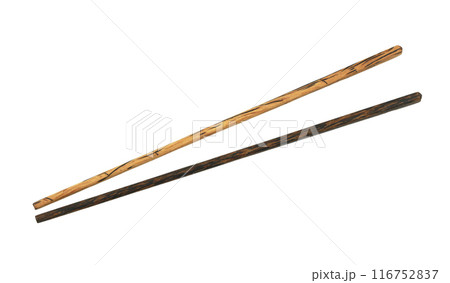 Wooden chopsticks are used as eating utensils. 116752837