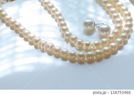 白く美しいジュエリーパールのネックレス 素材　画像 116753460