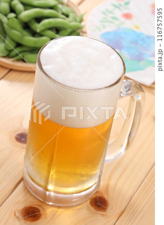 よく冷えた美味しい生ビール よく冷えた美味しい生ビール 116757595