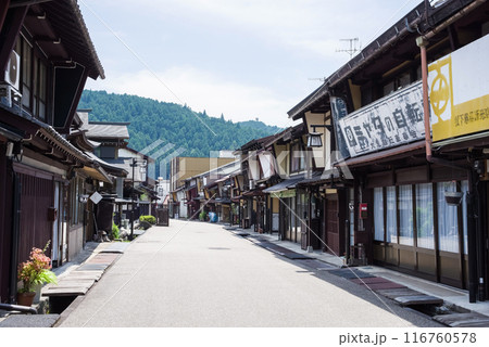 【郡上八幡】古い町並み(岐阜県郡上市・重要伝統的建造物群保存地区) 【郡上八幡】古い町並み(岐阜県郡上市・重要伝統的建造物群保存地区) 116760578