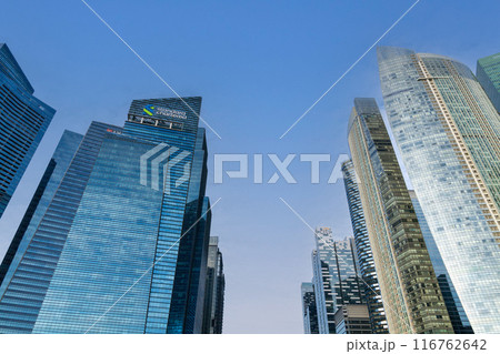 都市風景 シンガポールの高層ビル群 都市風景 シンガポールの高層ビル群 116762642